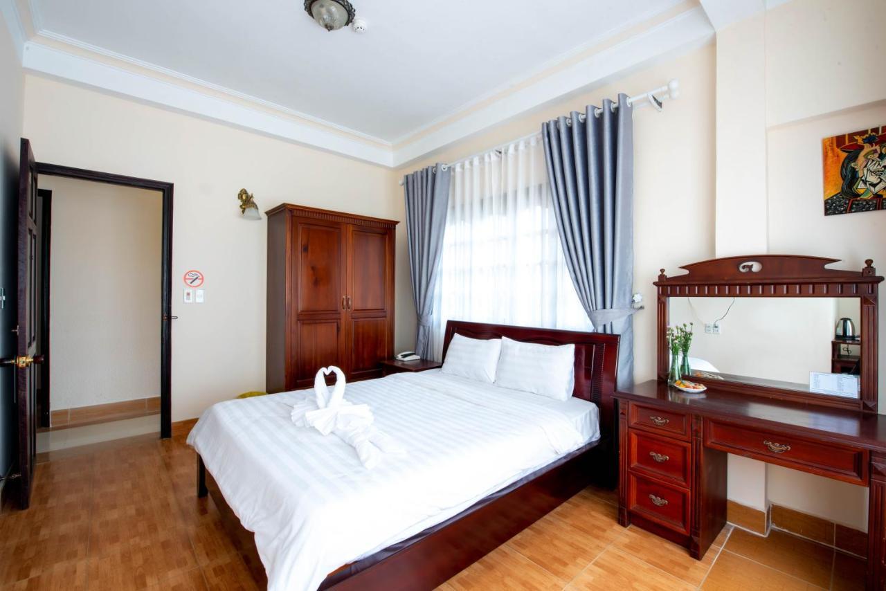 Le Petit Paris Dalat Hotel Extérieur photo